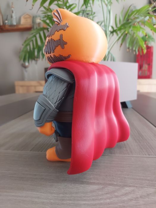 Figura Garfield Thor