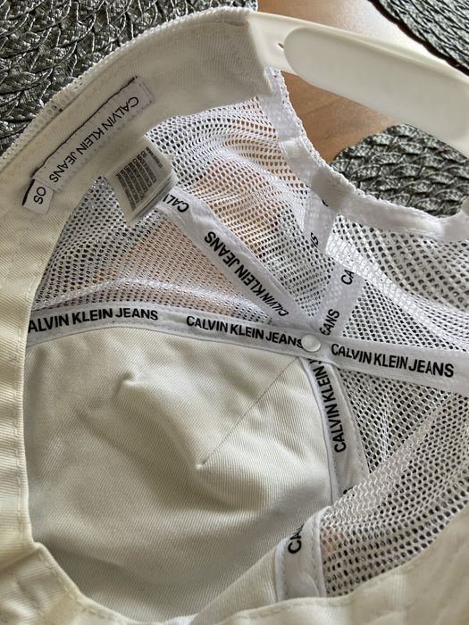 Czapeczka z daszkiem calvinKlein damska