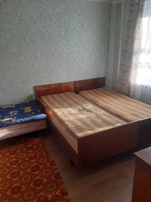 Здам дві суміжні кімнати в гуртожитку