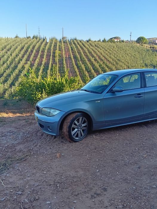 BMW Serie 1   118D 122CVS