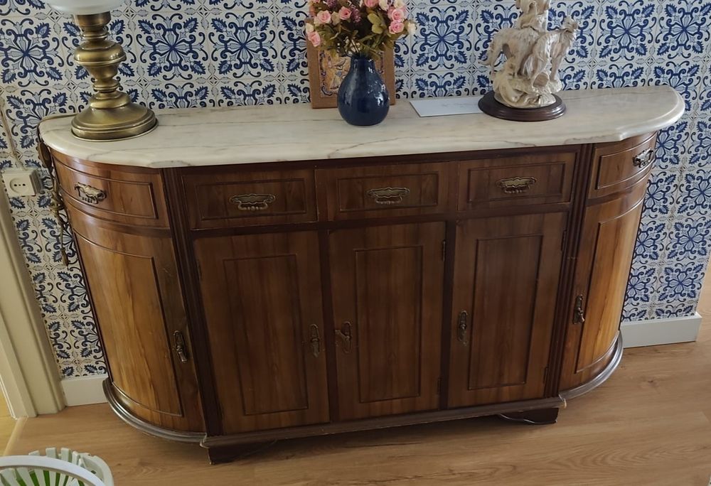Móvel Sapateira com pedra mármore