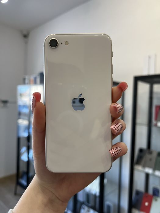 Telefon iPhone SE 3  64GB 2022 Biały Apple Gwarancja iTrade