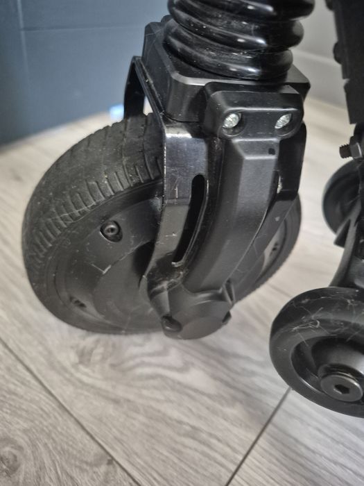 Hulajnoga Elektryczna Kruzzel Bolt
