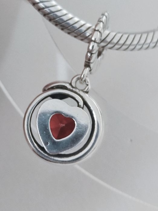 Charm's zawieszka czerwone serce s 925
