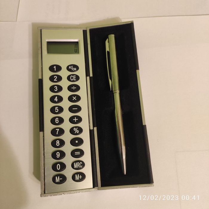 Kalkulator magiczny składany obrotowy z długopisem Łódź Widzew • OLX.pl