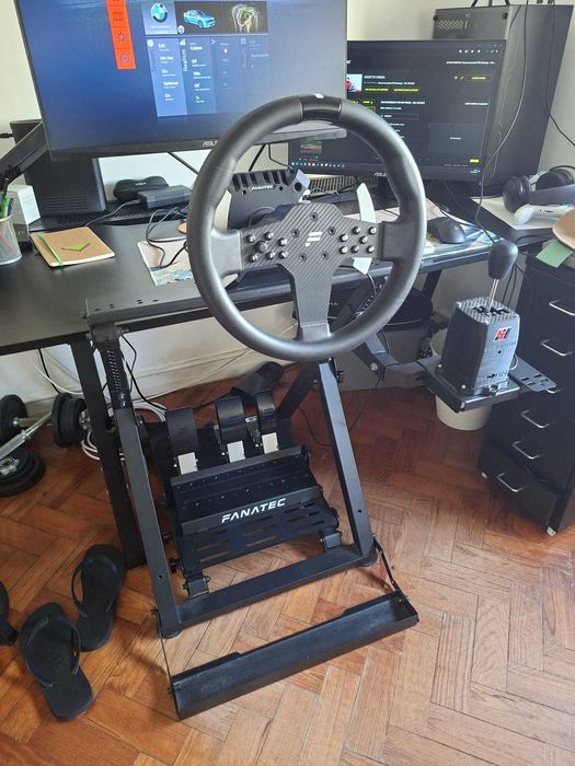 Simulador de automóveis (Fanatec, Next Level Racing e SHH Simulation)