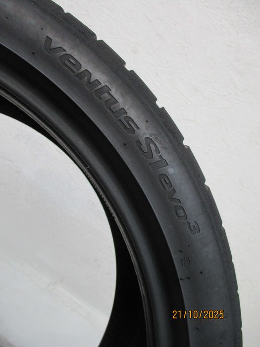 2x 255/35R19 Hankook Ventus S1 Evo3 SUV 4mm 22r.