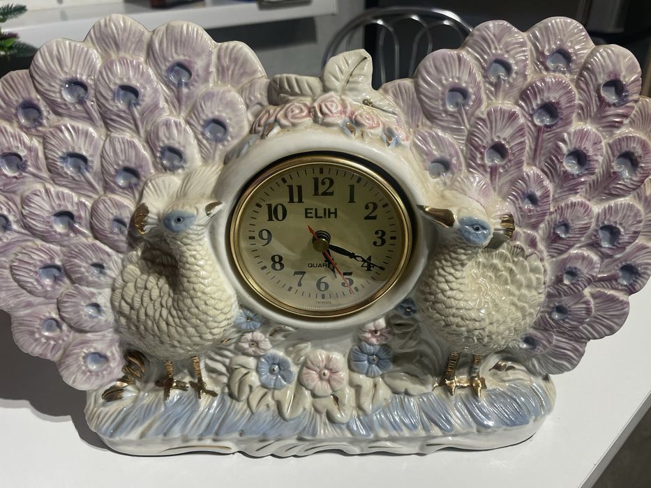 Zegar stojący porcelana