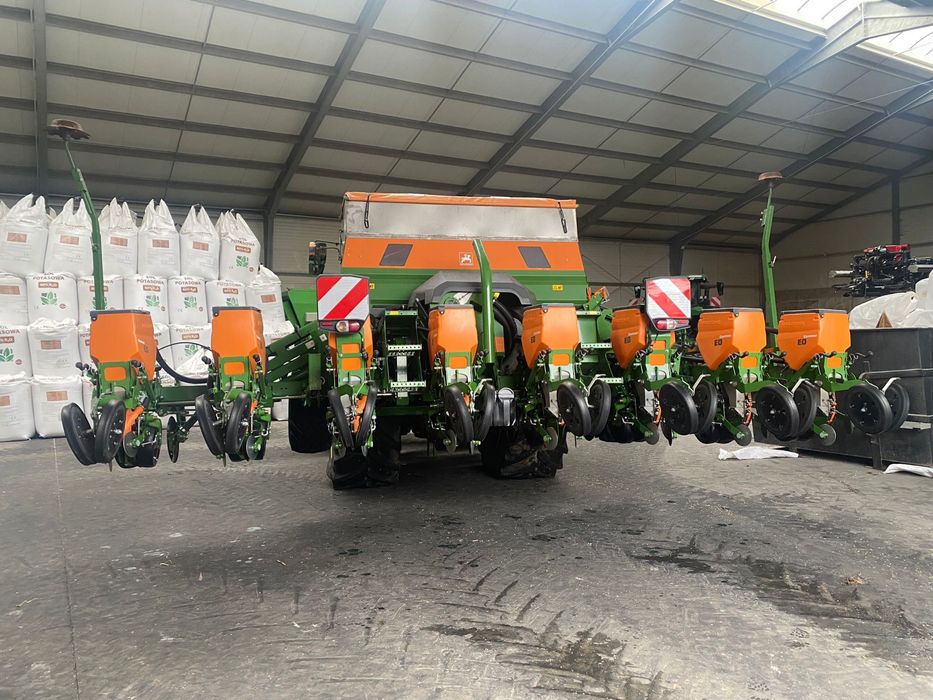 Siewnik punktowy Amazone ED6000-2C Super