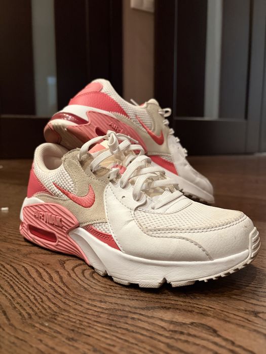 Кросівки Nike AirMax жіночі 38 р