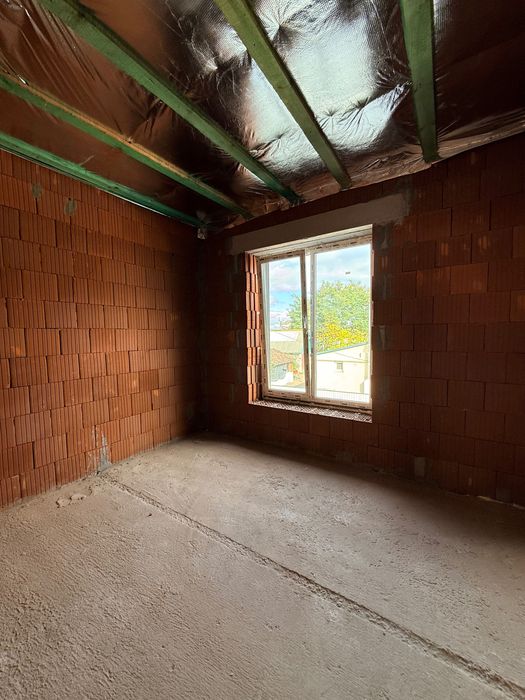 Продам Дуплекс поруч з Парком Дубки. Розвинена Локація. Без Комісії !