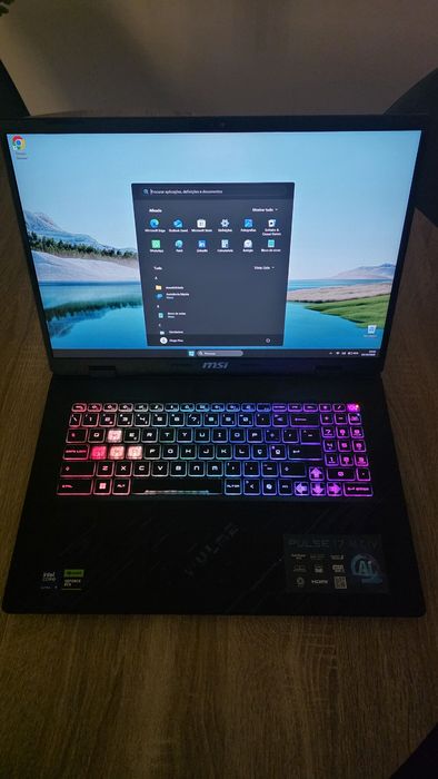 Portátil MSI Pulse 17 AI | Ultra 9 | RTX 4070 | 32GB | 1TB | Garantia