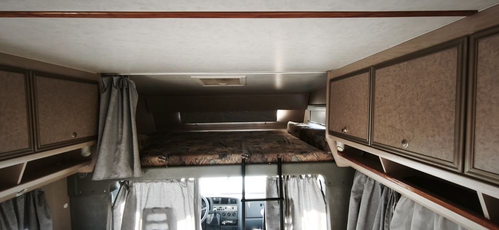Autocaravana Fiat Ducato 1.9.  6lugares ler anúncio