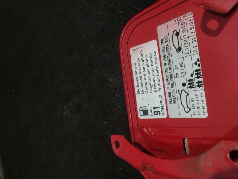 Tampa Do Combustivel Seat Ibiza Ii (6K1)