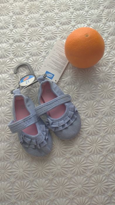 Туфлі для дівчинки