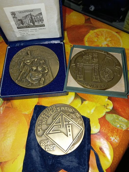 Medalhas diversas em bronze