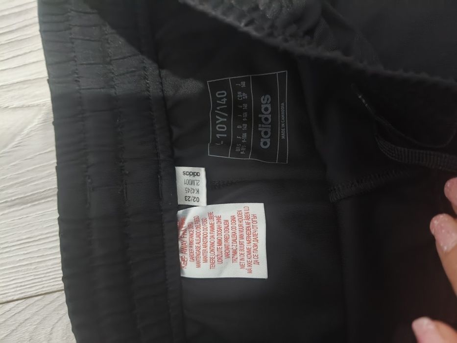 Spodenki adidas 140