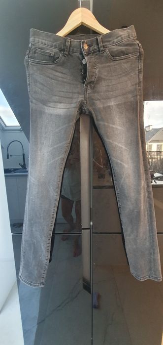 Spodnie jeansowe slim 28/32