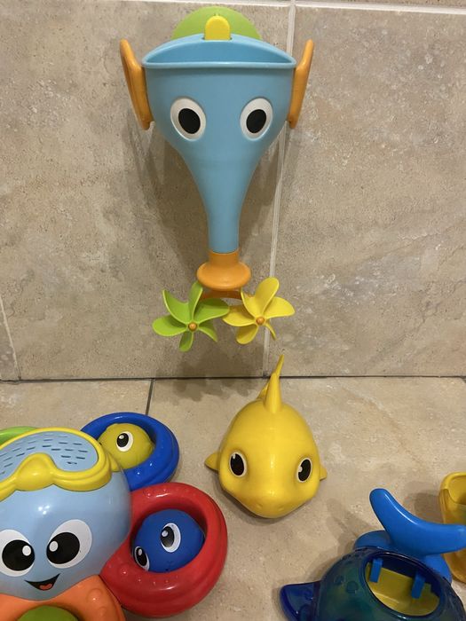 Іграшки для ванни, купання, акульонок, слон-фонтан