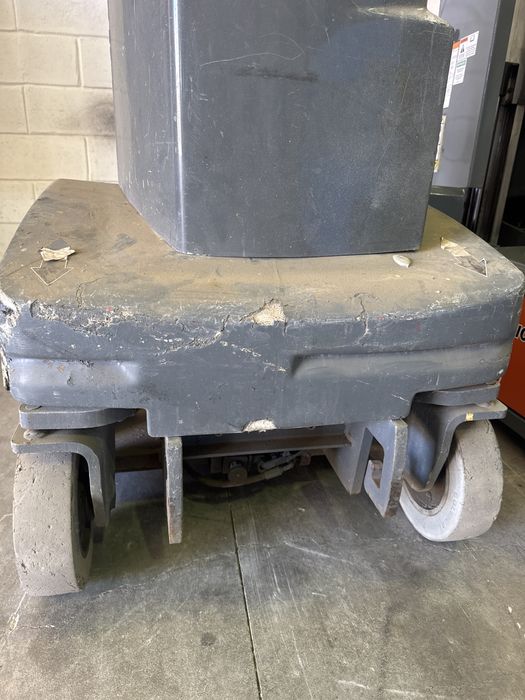 Plataforma elevatoria 8M JLG Toucan Junior (USADA)