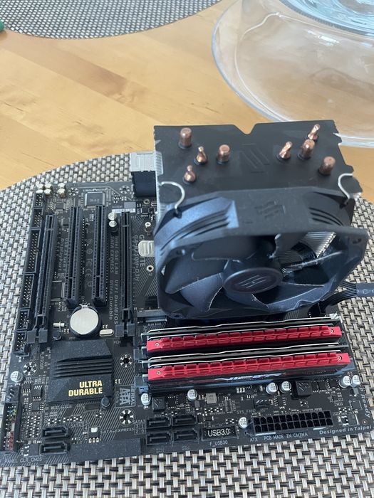 Komputer GTX 1080, i5 7500, 16gb RAM