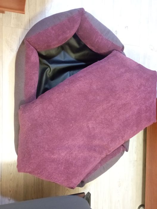 Продаю лежанку для собаки или кота, 1 м на 0.6 м