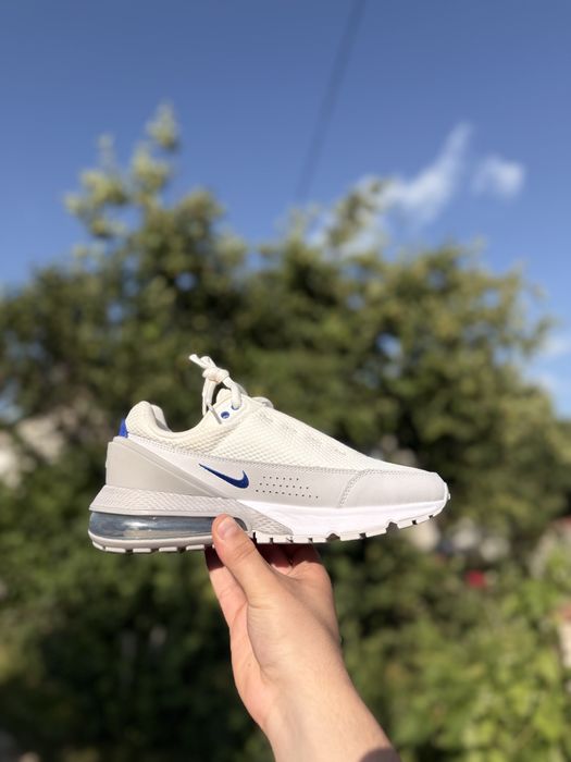 Продам оригінальні кросівки Nike жіночі