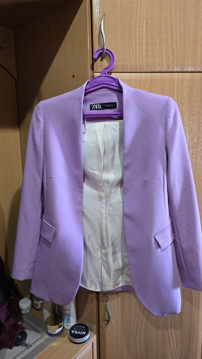 Дуже ганий, ZARA