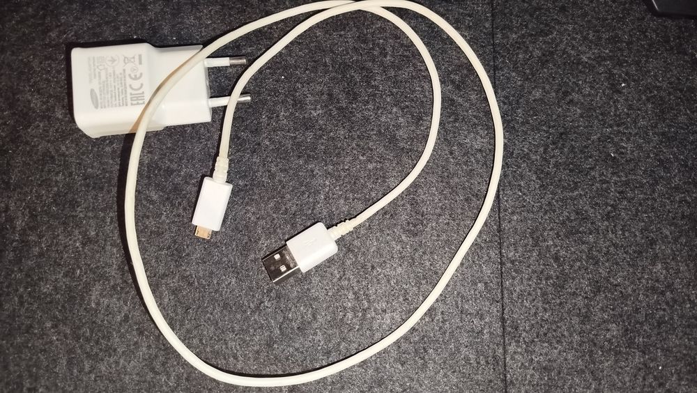 Продам Samsung G7