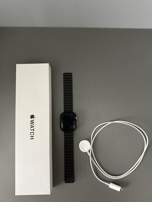 Apple Watch SE 2nd Gen 44 mm GPS SILVER
