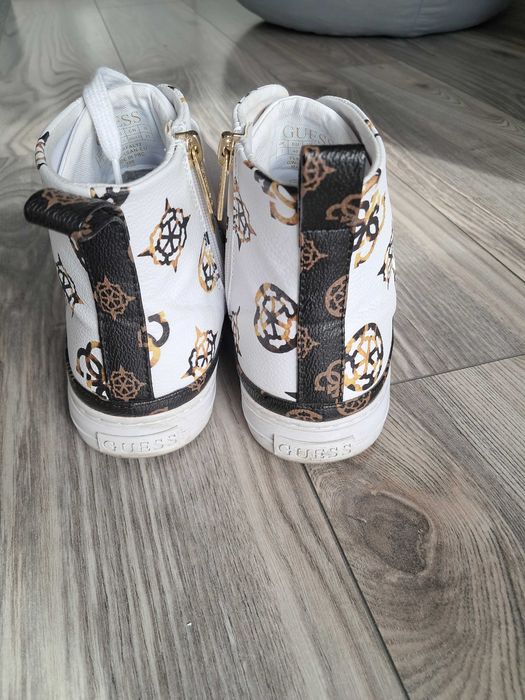 Buty sneakersy damskie wysokie Guess rozm 40
