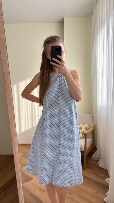 Легка літня сукня Mango, xs