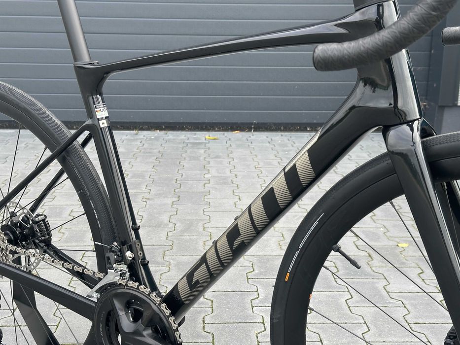 Rower szosowy endurance Giant Defy Advanced 2 rozmiar M