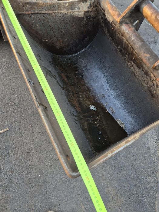 Łyżka na szybko złącze BLT 80 cm