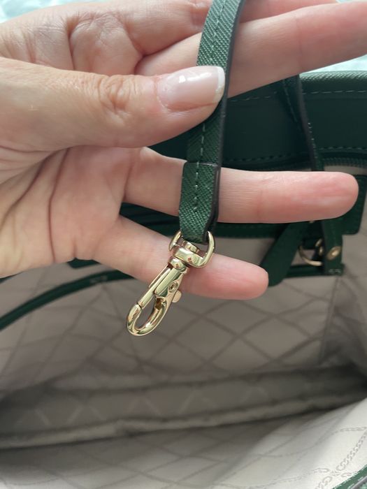 Torebka Michael Kors Medium Saffiano Leather Top-Zip Tote Bag.