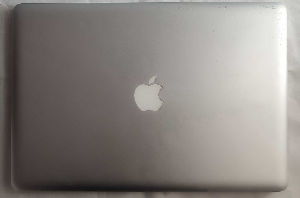 MacBook Pro 15 Core i7 Чотири ядра / SSD 250 (A1286)