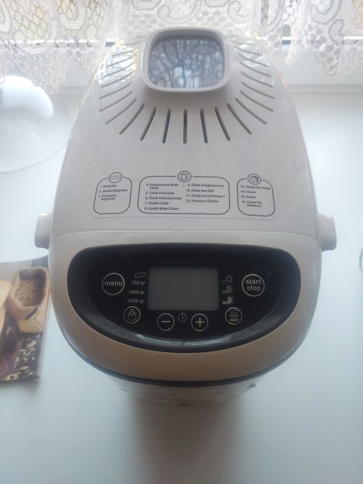 Urządzenie do wypieku chleba