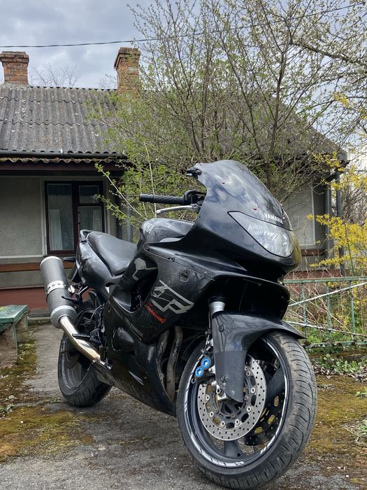 Yamaha yzf 600 r thundercat