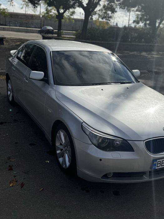 Продам BMW 523i 2005 рік.