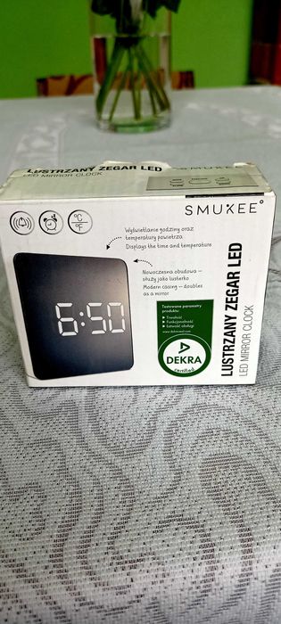 Zegar lustrzany LED - nowy.