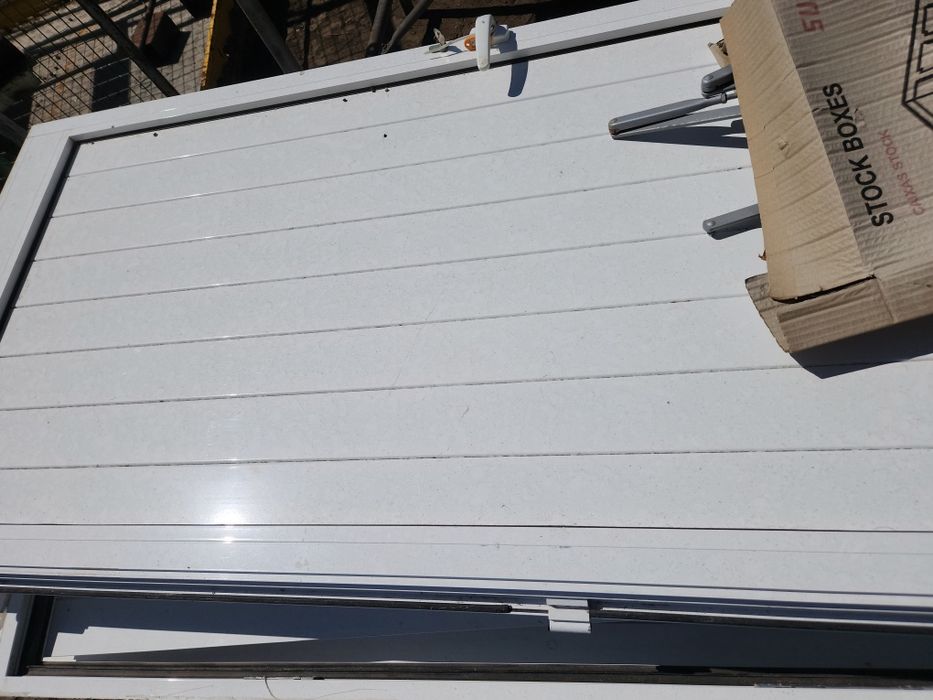 Portas metalicas de varias medidas