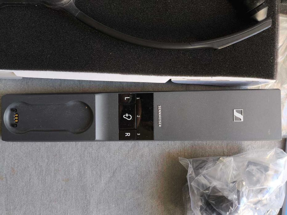 Навушники Sennheiser SET 860 - для людей з вадами слуху