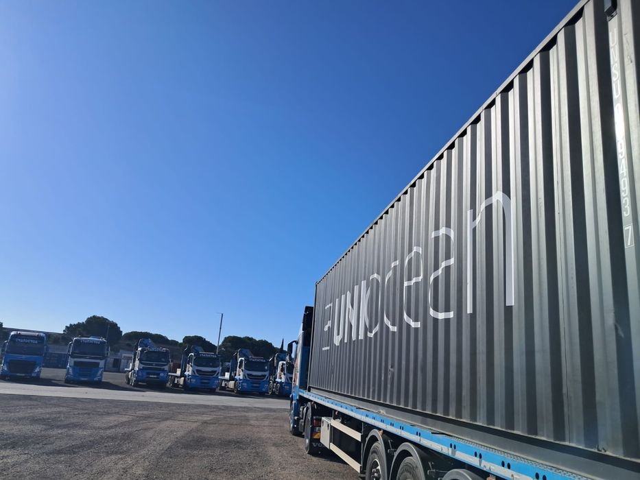 VENDA DE CONTENTORES MARÍTIMOS – 12m | 2.40m | 2.70m