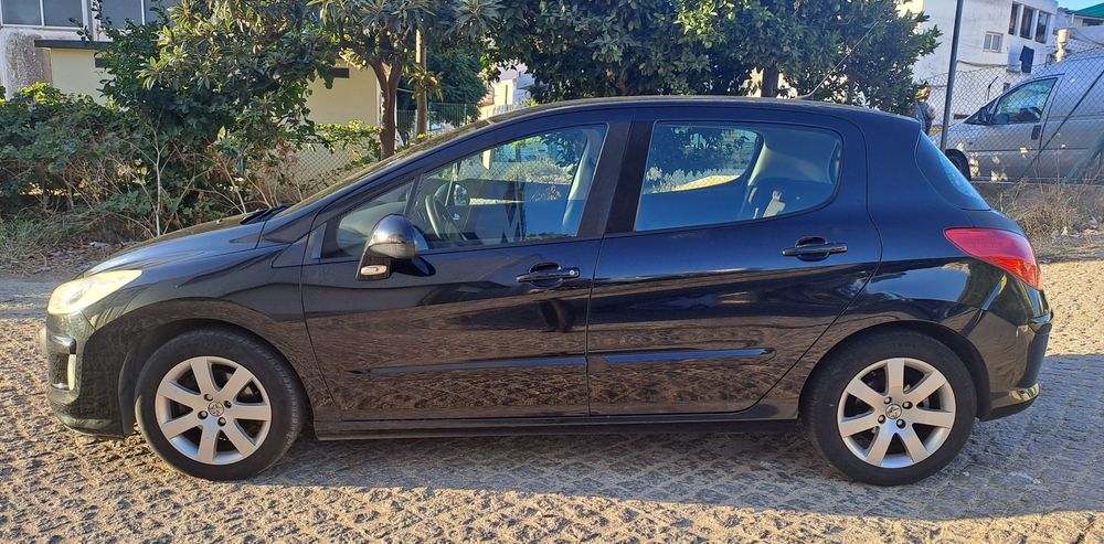 Peugeot 308 1.6 Hdi Sport — photo 2