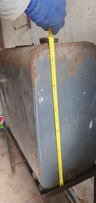 Продам бак на 200 литров