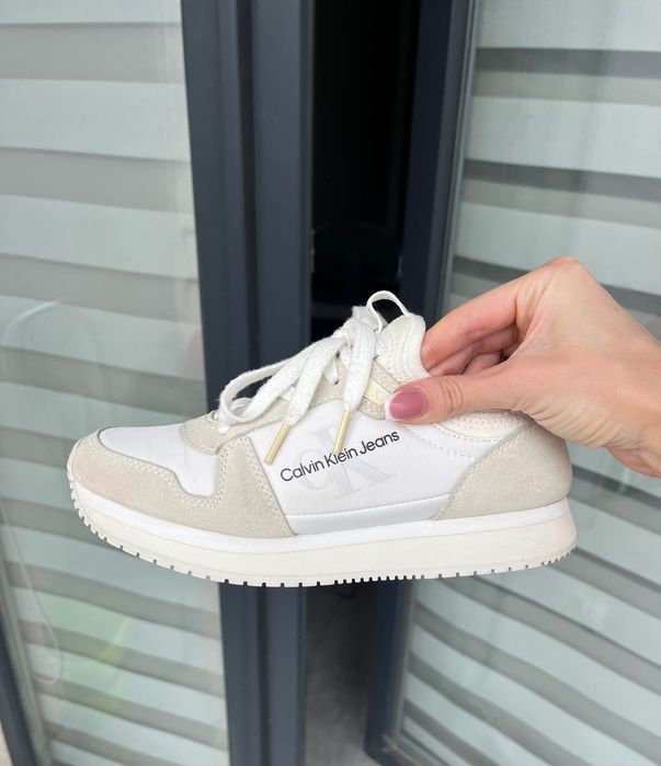 Кросівки Calvin Klein оригінал 37р