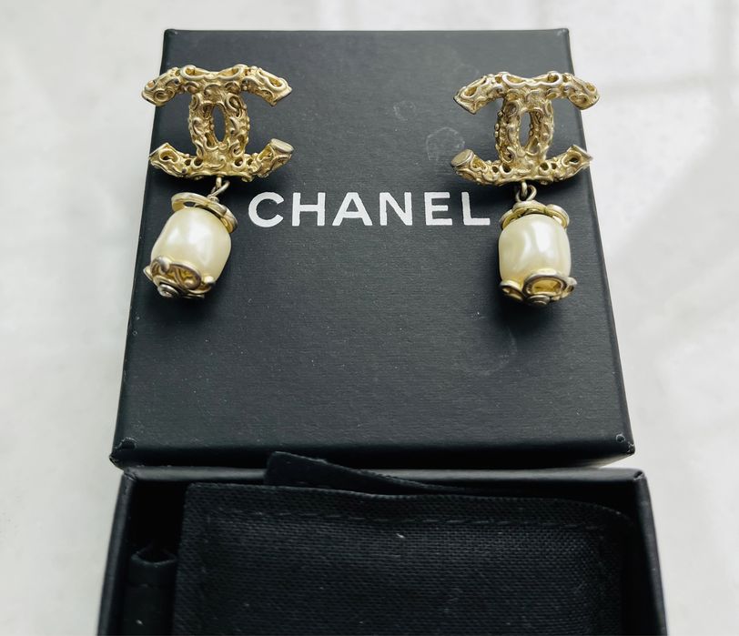 Серьги Chanel