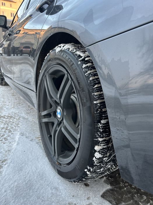 225 50 17 диски з гумою bmw Michelin  alpin 6