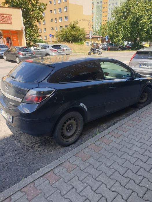 Opel Astra gtc 2008