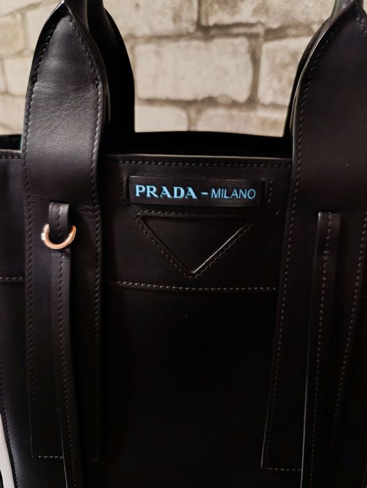 сумка Prada, оригинал